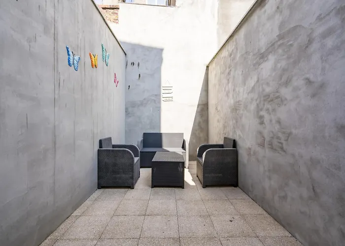 Bright In The Center 2*